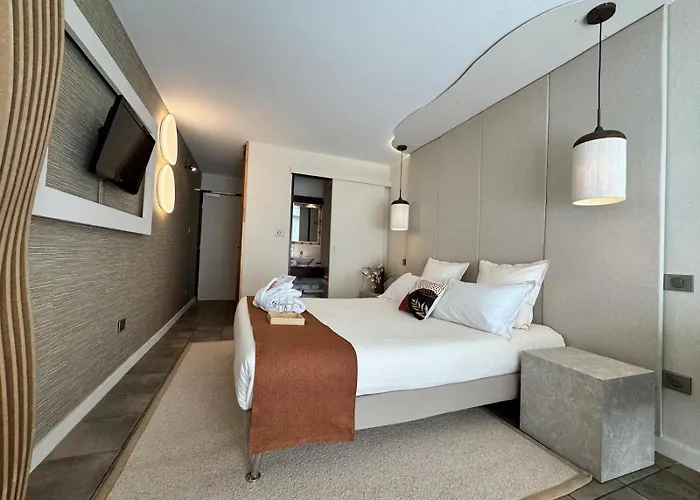 Eve Cap D'agde Village Naturiste