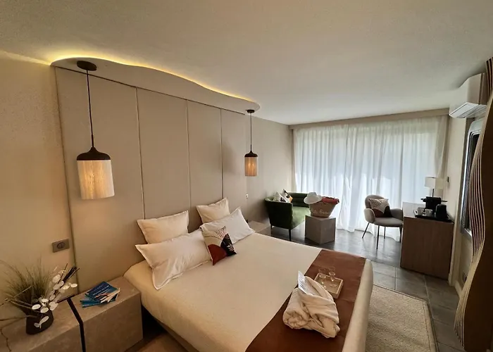 Eve Cap D'agde Village Naturiste Hotell