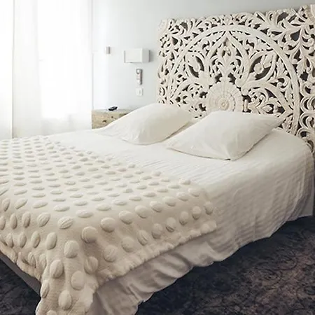 Eve Cap D'agde Village Naturiste מלון אגדה